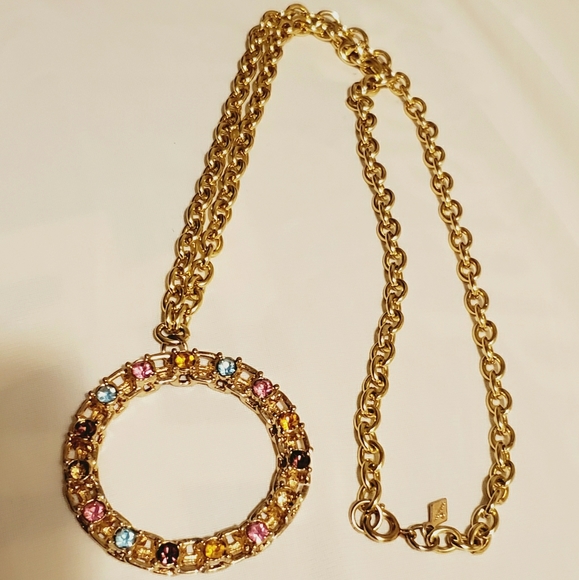 Sarah Coventry vintage circle pendant necklace - Picture 1 of 8